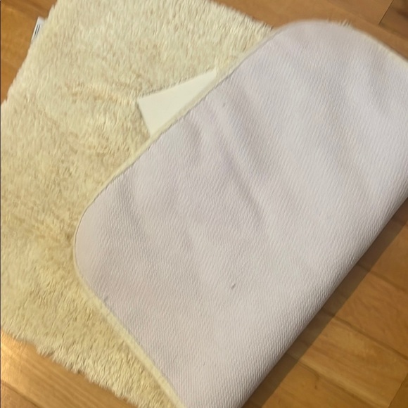 Charter Club Elite Bath Rug- NWOT - Picture 3 of 3